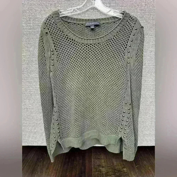 Rock & Republic Women's 100% Cotton Long Sleeve Mesh Sweater With Studs Size M - Picture 1 of 6